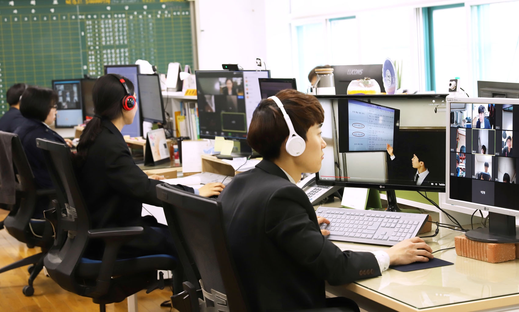 온라인 플랫폼을 활용한 원격수업 사진2.jpg